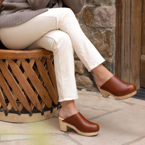 All-Day Heeled Clog Brandy - Image 7