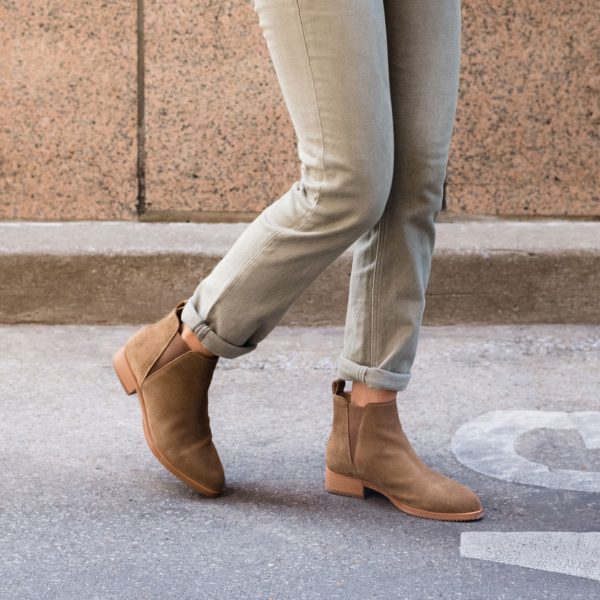 Eva Everyday Chelsea Boot Taupe Suede - Image 9