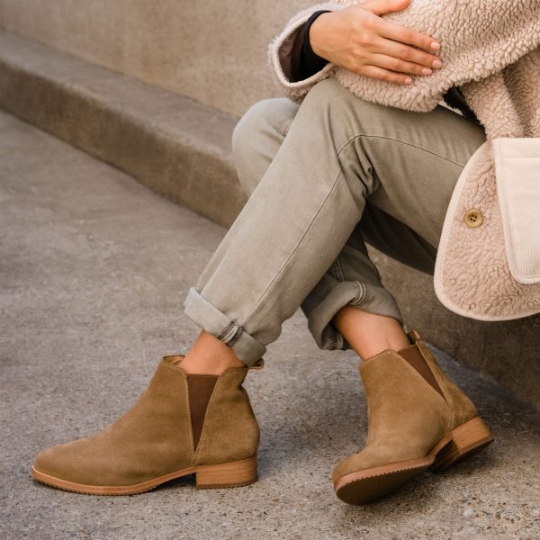 Eva Everyday Chelsea Boot Taupe Suede - Image 10