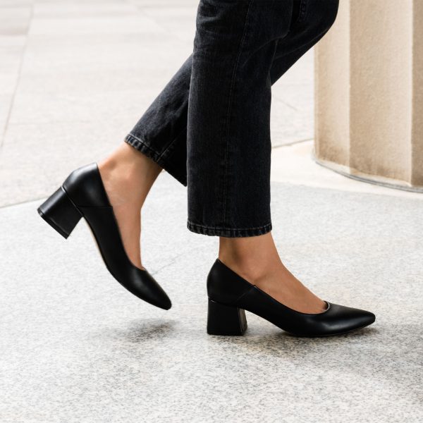 Fiorela Go-To Mid Heel Black - Image 6