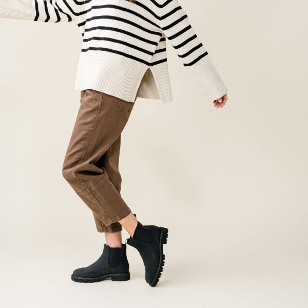Go-To Lug Chelsea Boot 2.0 Black/Black - Image 10
